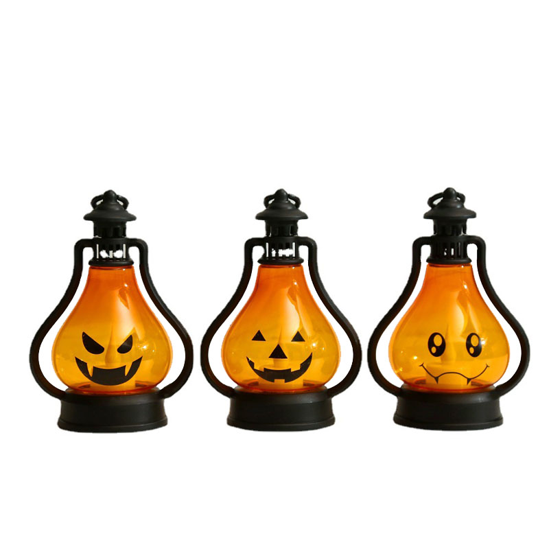 ハロウィーンのカボチャの形をしたろうそく